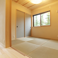 琉球畳を使ったモダン和室